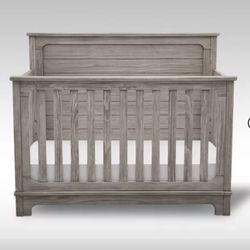 Crib & Dresser with Convertible Changing Table