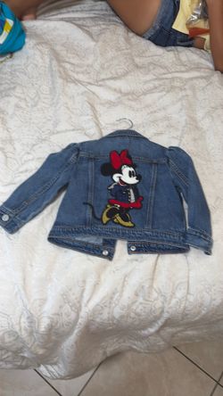 Gap Minnie  sweater !!