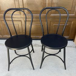 2 Metal Chair