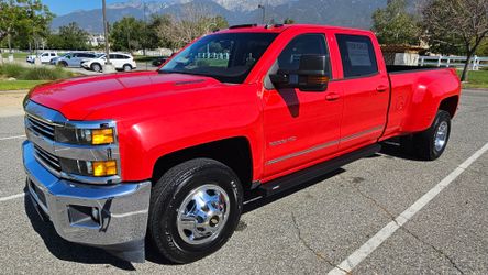 2015 Chevy 3500HD 4x4 Dually