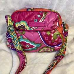 Vera Bradley Puffy Adjustable Crossbody Purse in Pink Swirls