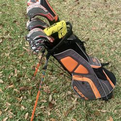 Cobra Mens Right Handed Golf Set - Like New 