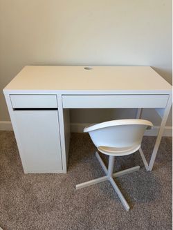 Kids White Desk & Swivel Chair
