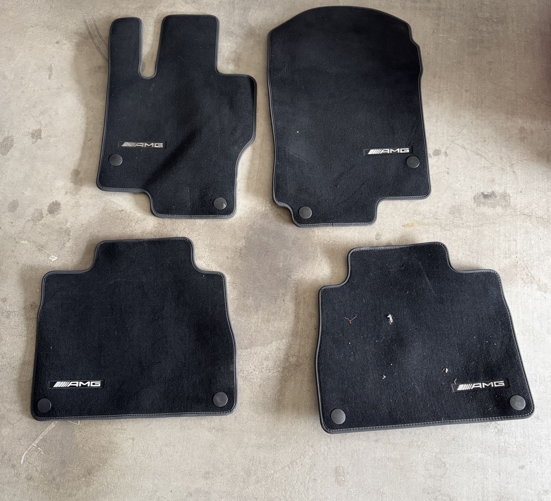 GLB 35 AMG Floor Mats OEM Mercedes Benz