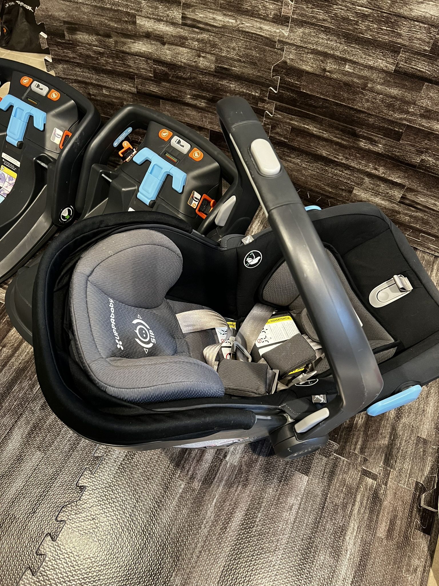 Infant Car seat 