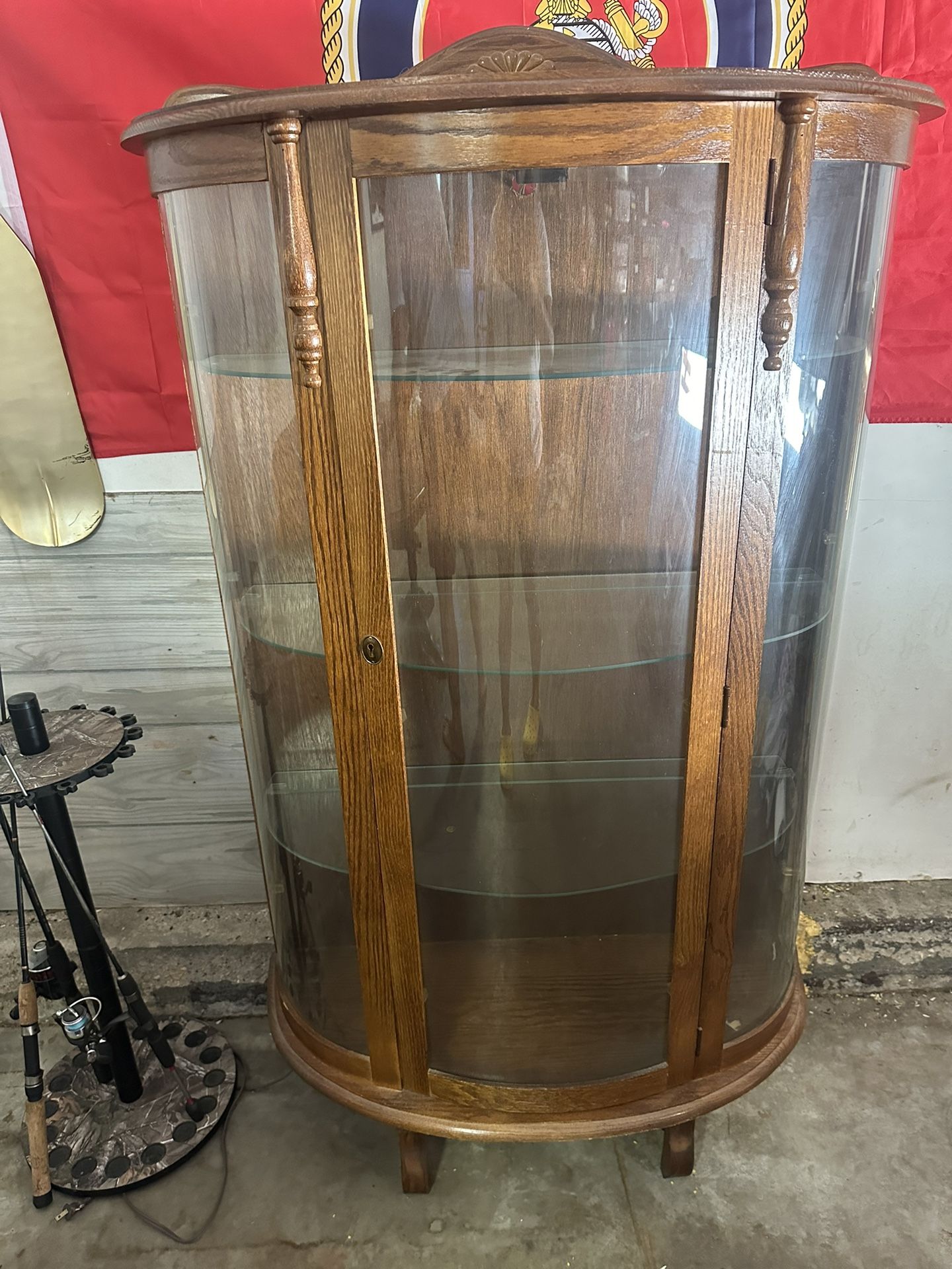 Vintage Display cabinet stand with original key