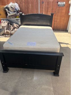 Full Size Bed