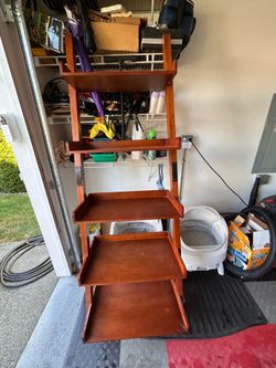 5 shelf wall to put things on