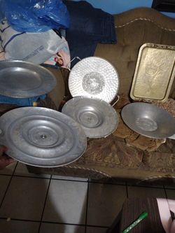 Charolas