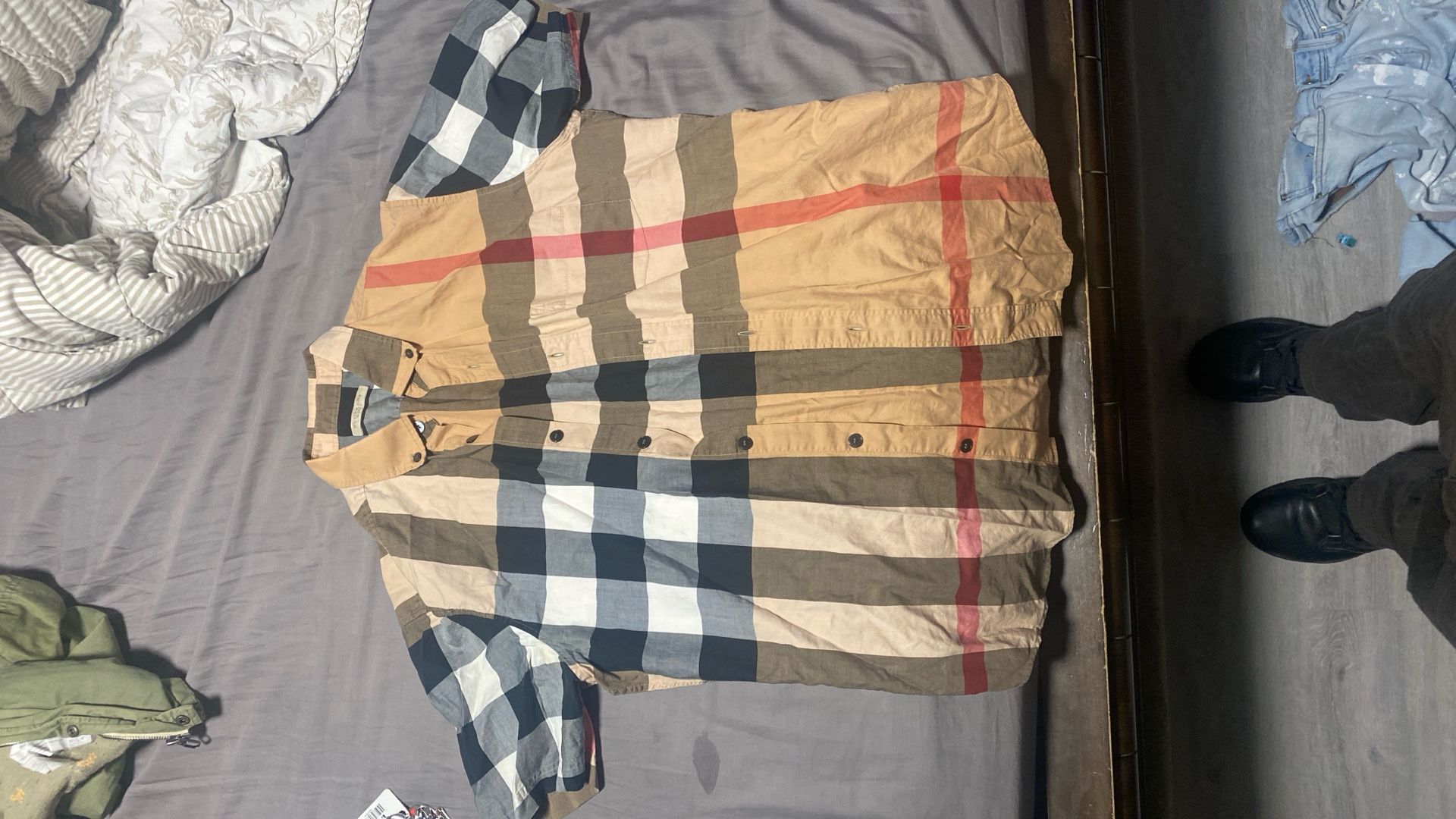 Burberry Brit Mens Small