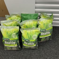 Scotts Turf Builder Healthy Plus Lawn Food, 13.70 lbs. 4,000 sq. ft, 2-in-1 Fungicide and Fertilizer, Withstands Summer Stress