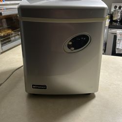 Emerson IM90T household Ice maker portable 26lb bullet ice 3 sizes  gray