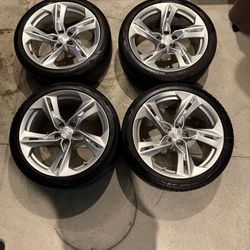 Chevy Camaro wheels