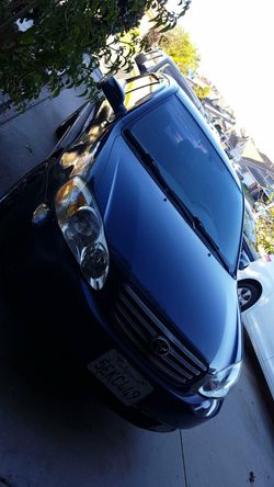 Toyota corolla le 04