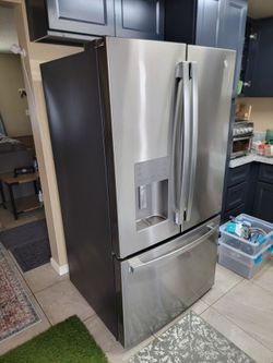 GE French Door Refrigerator