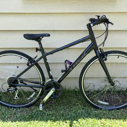 Trek FX2 Hybrid City Bike