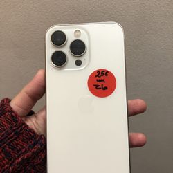 iPhone 13 Pro 256gb unlocked sold with store warranty 
