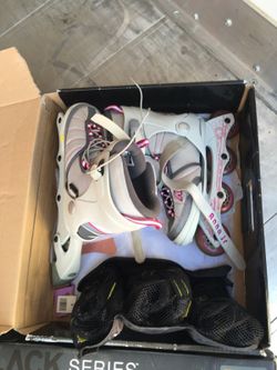 roller skate with pads