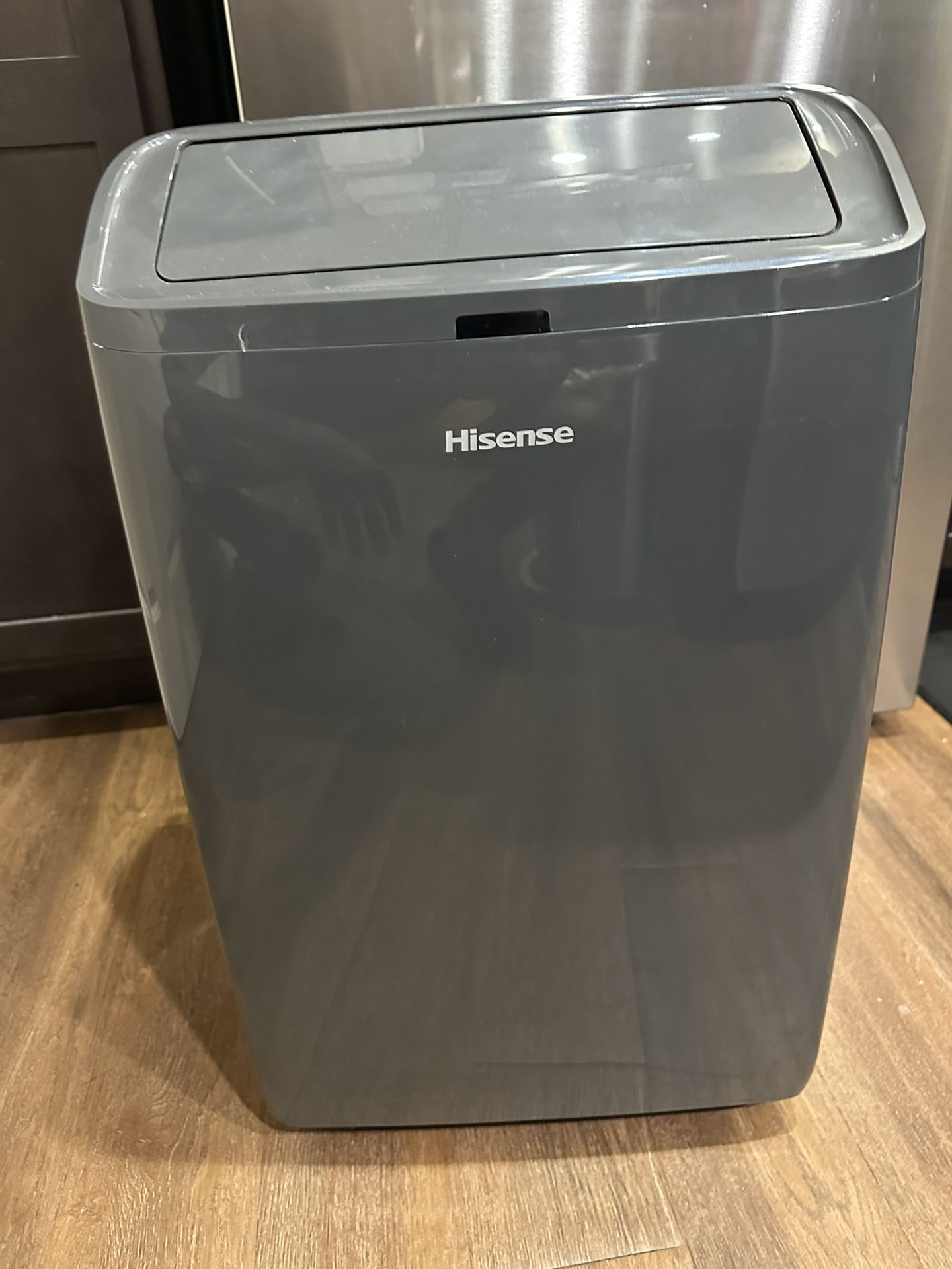 Hisense 3-in-1 Portable Smart Air Conditioner Wi-Fi 10,000-BTU 450-sq. ft.