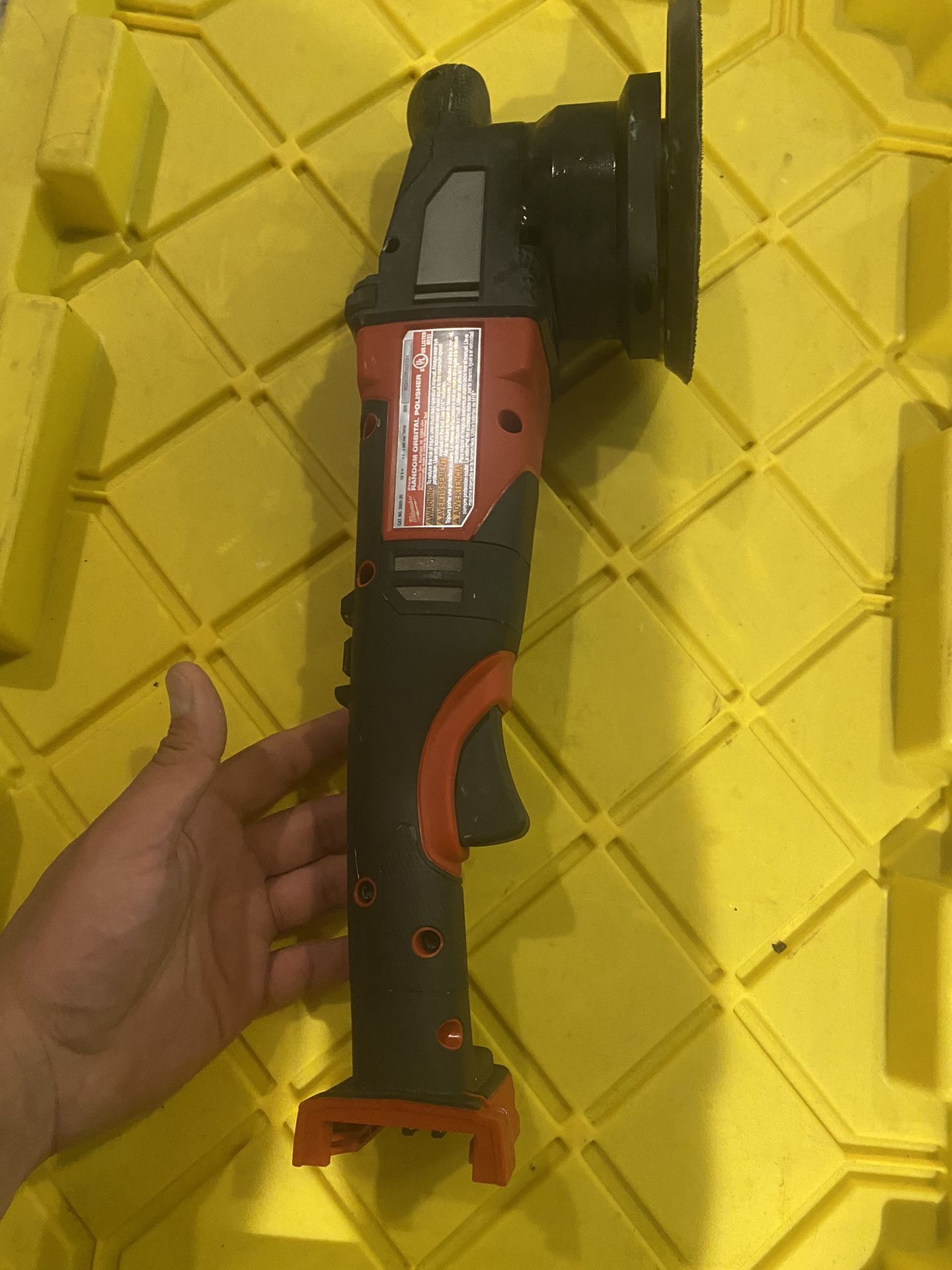 Milwaukee DA Polisher