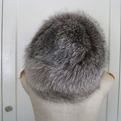 Real Silver fox Fur Hat Size L NO OFFERS 