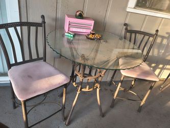 glass table and chairs