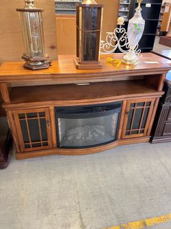 Electric fireplace (in store)