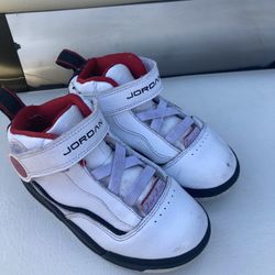 Baby Boy Jordan’s Size 9