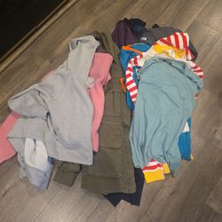 FREE  -  WOMEN'S  AND MEN'S  CLOTHING