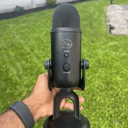 Blue Yeti USB Microphone