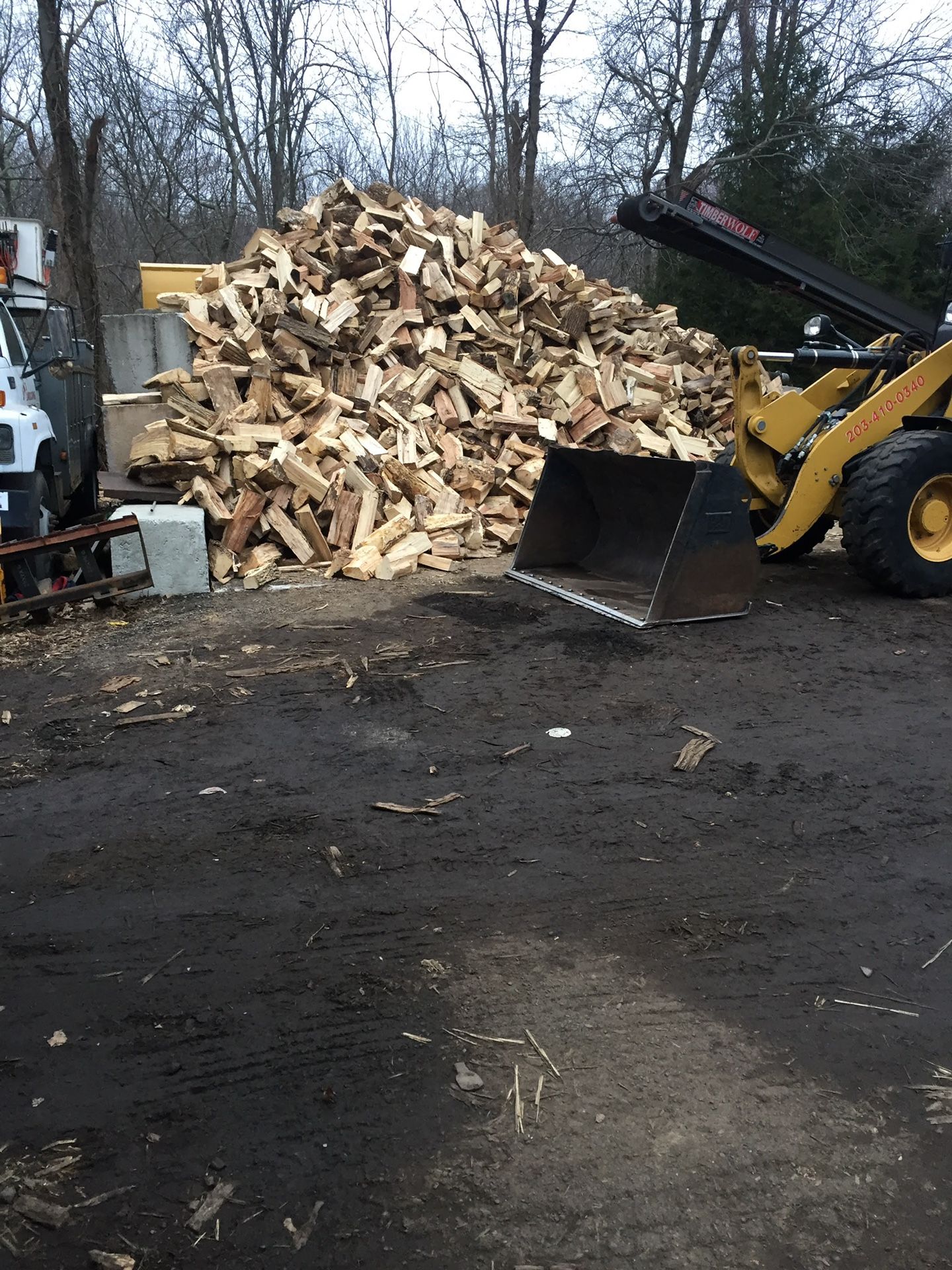 Seasoned Firewood Mixed Hardwoods