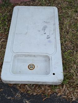 Bass Pro Shop Fillet Table