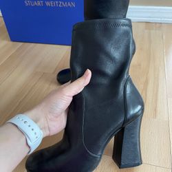 STUART WEITZMAN Curveblock 100 Bootie 