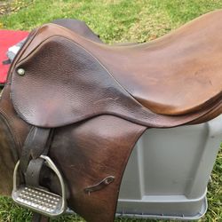 Kayak 10',  Stubben Saddle ,kayak ,Camping And Motorcyle Gear