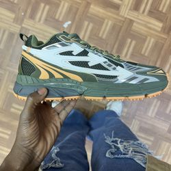 Off White Low Tips 