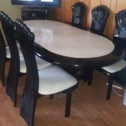 Large Modern Dinning Table 