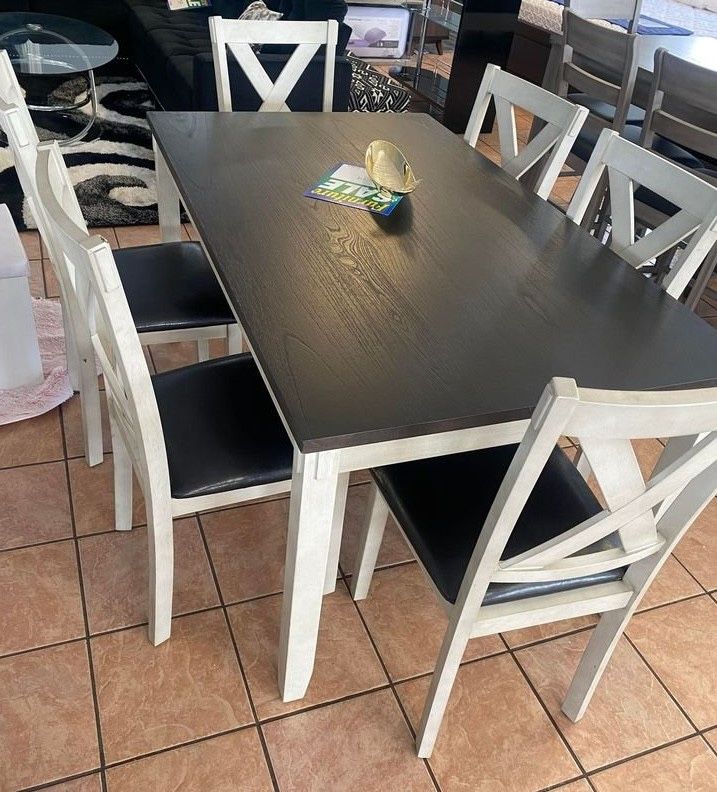 Farmhouse Style Dining Table