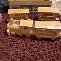 Four peace train set