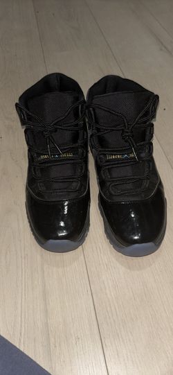 9.5 Mens Jordans 11 Gamma Blue