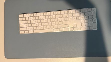 Apple Magic Keyboard