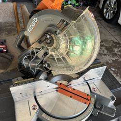 Mitter Saw 