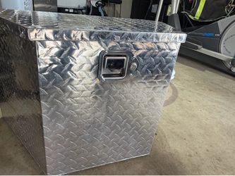 aluminum tool box