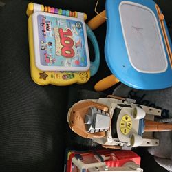 Free Toys READ DESCRIPTION 