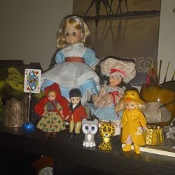 Madame ALEXZANDER  doll Collection