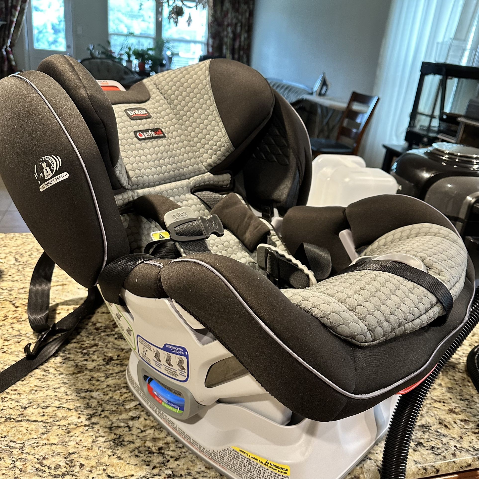 Car Seat Perfect Condition After Professional Cleaning