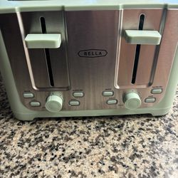 Mueller-Ultra toast-4 Slice Toaster for Sale in Fresno, CA - OfferUp