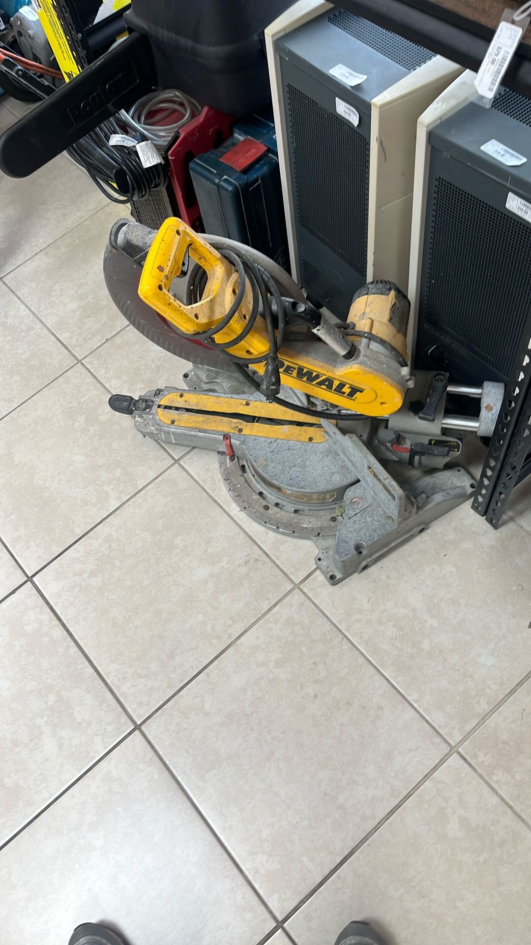 Dewalt