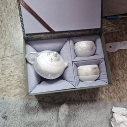 Tea set