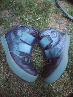 Nike shoes