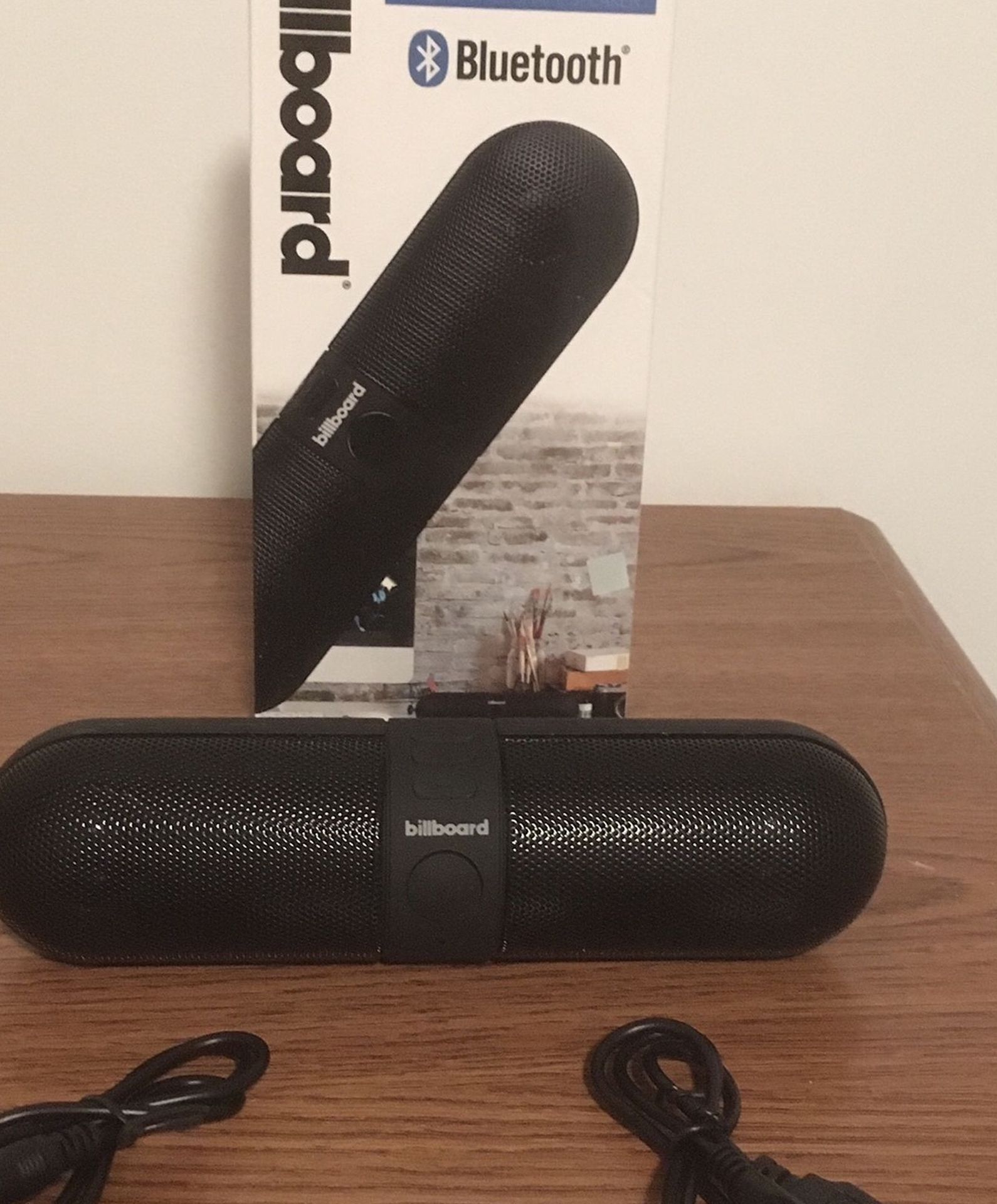 Billboard wireless Bluetooth speaker